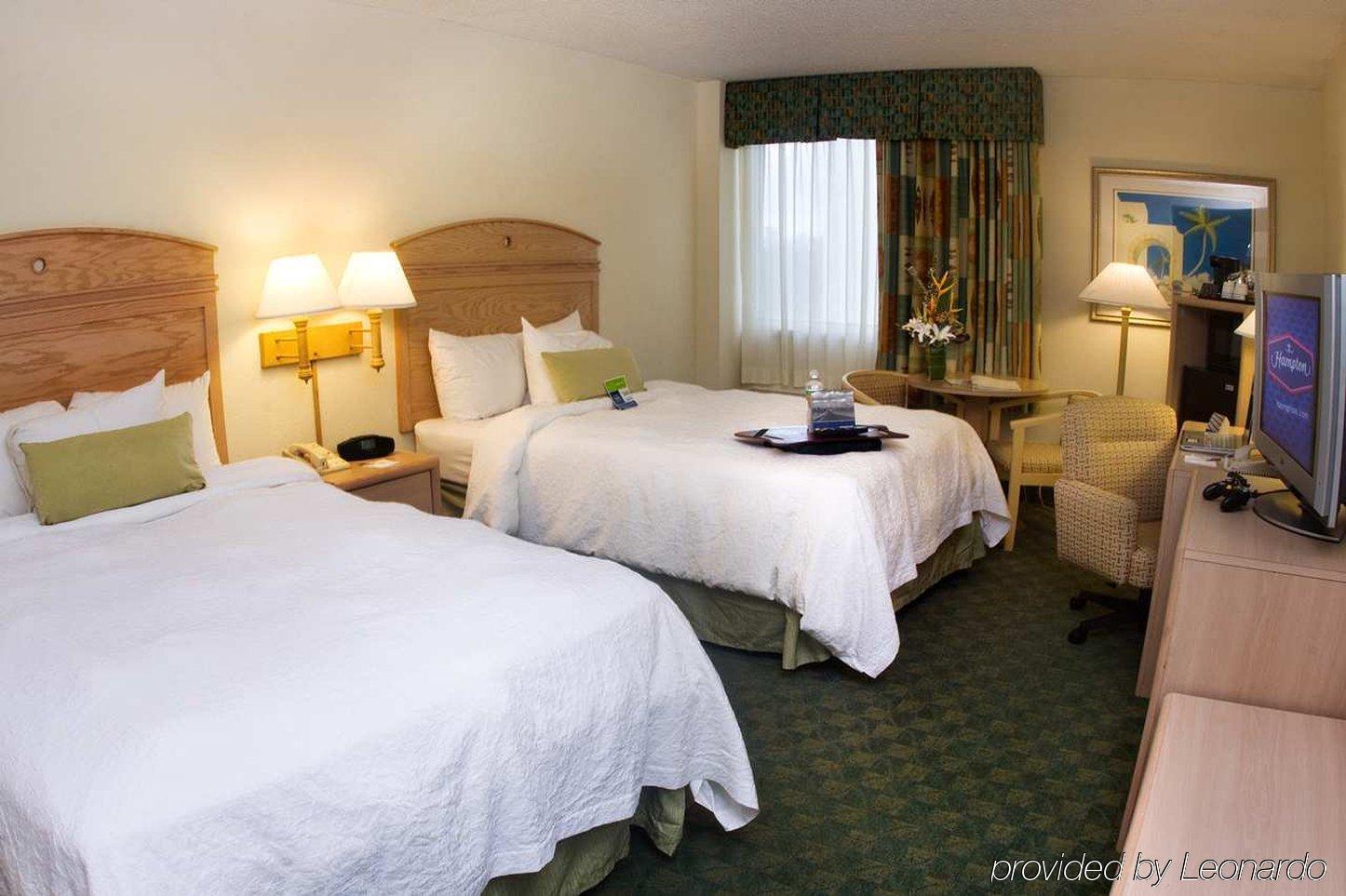 Hampton Inn Miami-Coconut Grove/Coral Gables Room photo